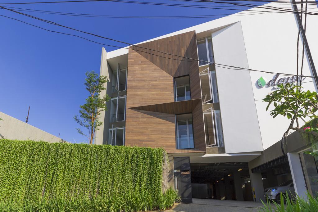 Reddoorz Plus Near Perbanas Jacarta Exterior foto