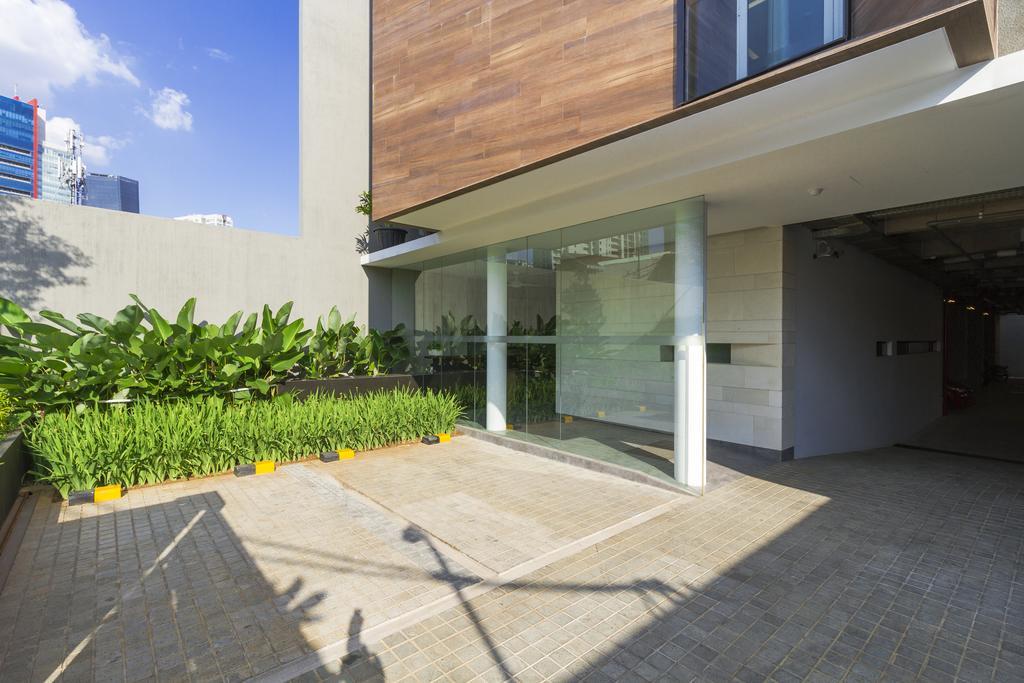 Reddoorz Plus Near Perbanas Jacarta Exterior foto